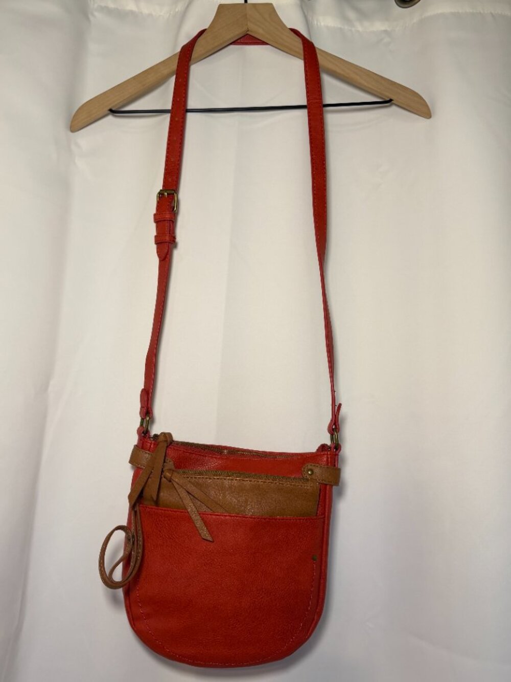 Market & Spruce Theresa Crossbody Bag w/Wristlet Orange-Red Brown Faux Leather - Picture 2 of 13